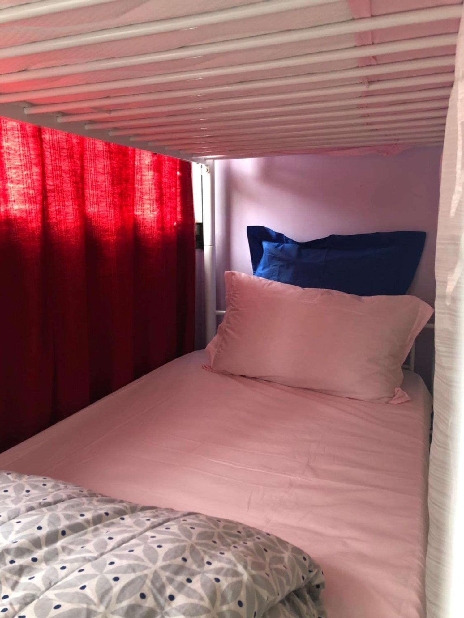 Female-Dortoir Femme -Dorm Shared Room Paris ボビニー エクステリア 写真